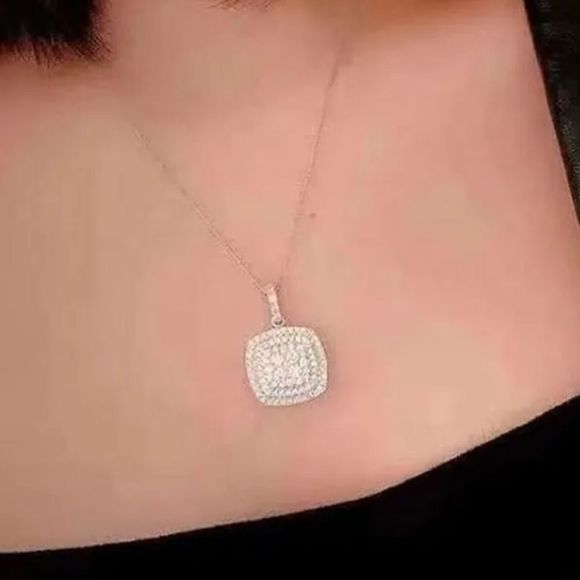Silver filled square Pendant CZ diamond necklace.💎